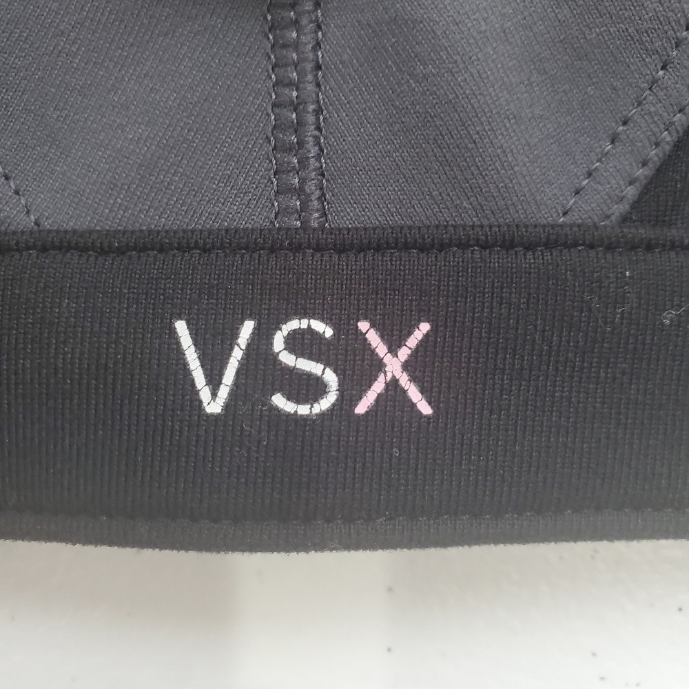 Victoria's Secret Sports Bra - Picture 4 of 6